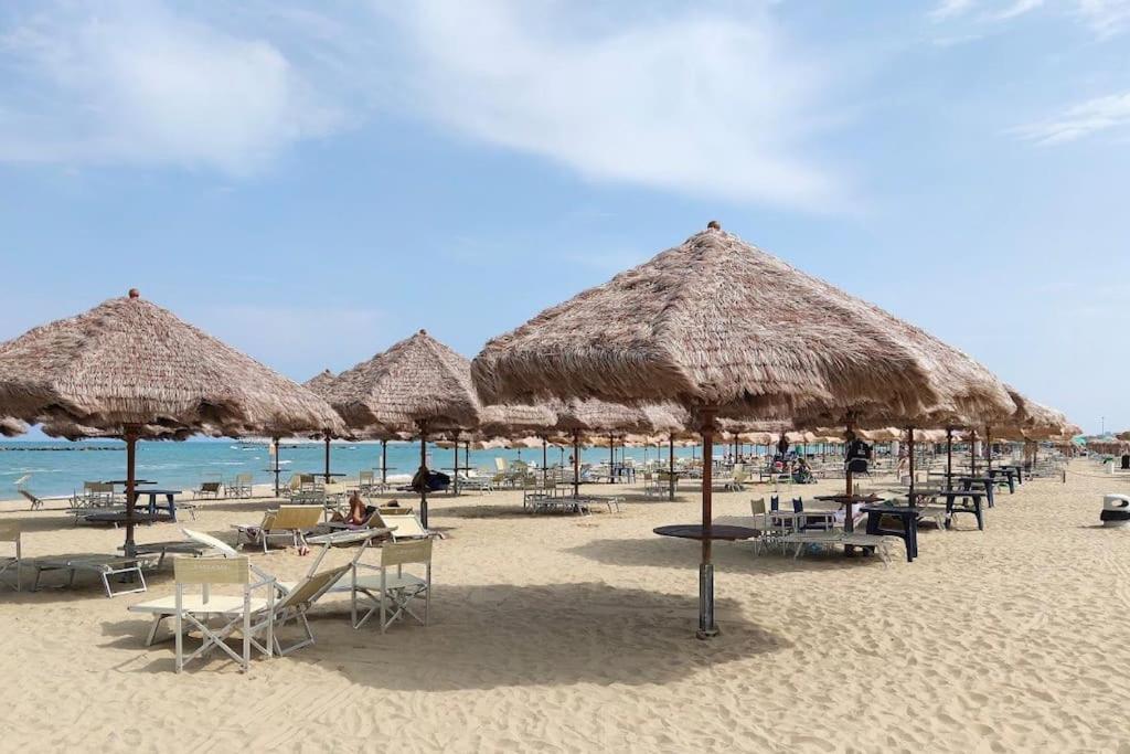 Casa Vacanze “Villa Paola” Pescara Zewnętrze zdjęcie