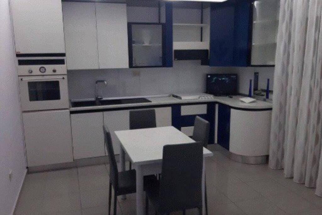 Casa Vacanze “Villa Paola” Pescara Zewnętrze zdjęcie