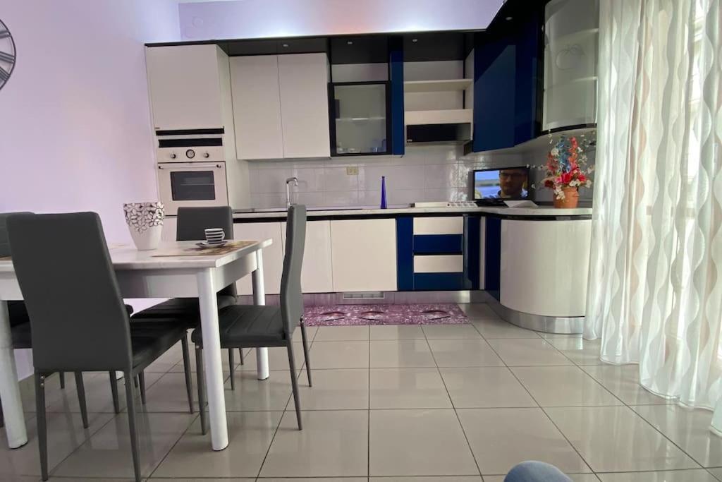Casa Vacanze “Villa Paola” Pescara Zewnętrze zdjęcie